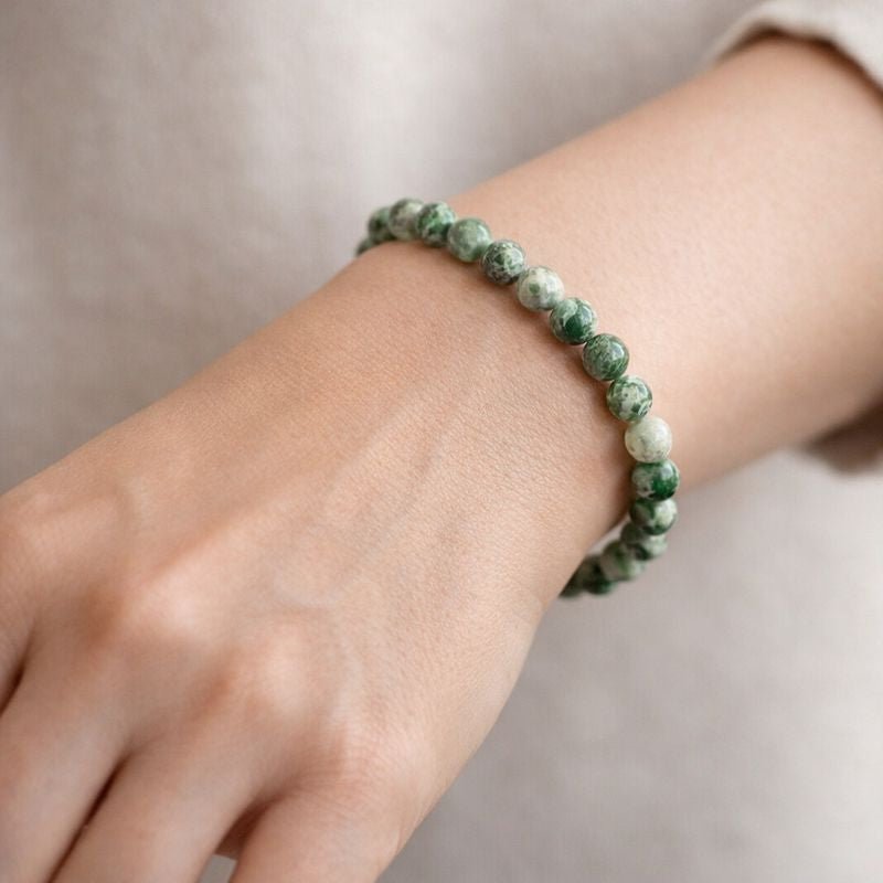 Green & White Jade Tumbled Bead Stretch Bracelet (8mm) - 1 Piece